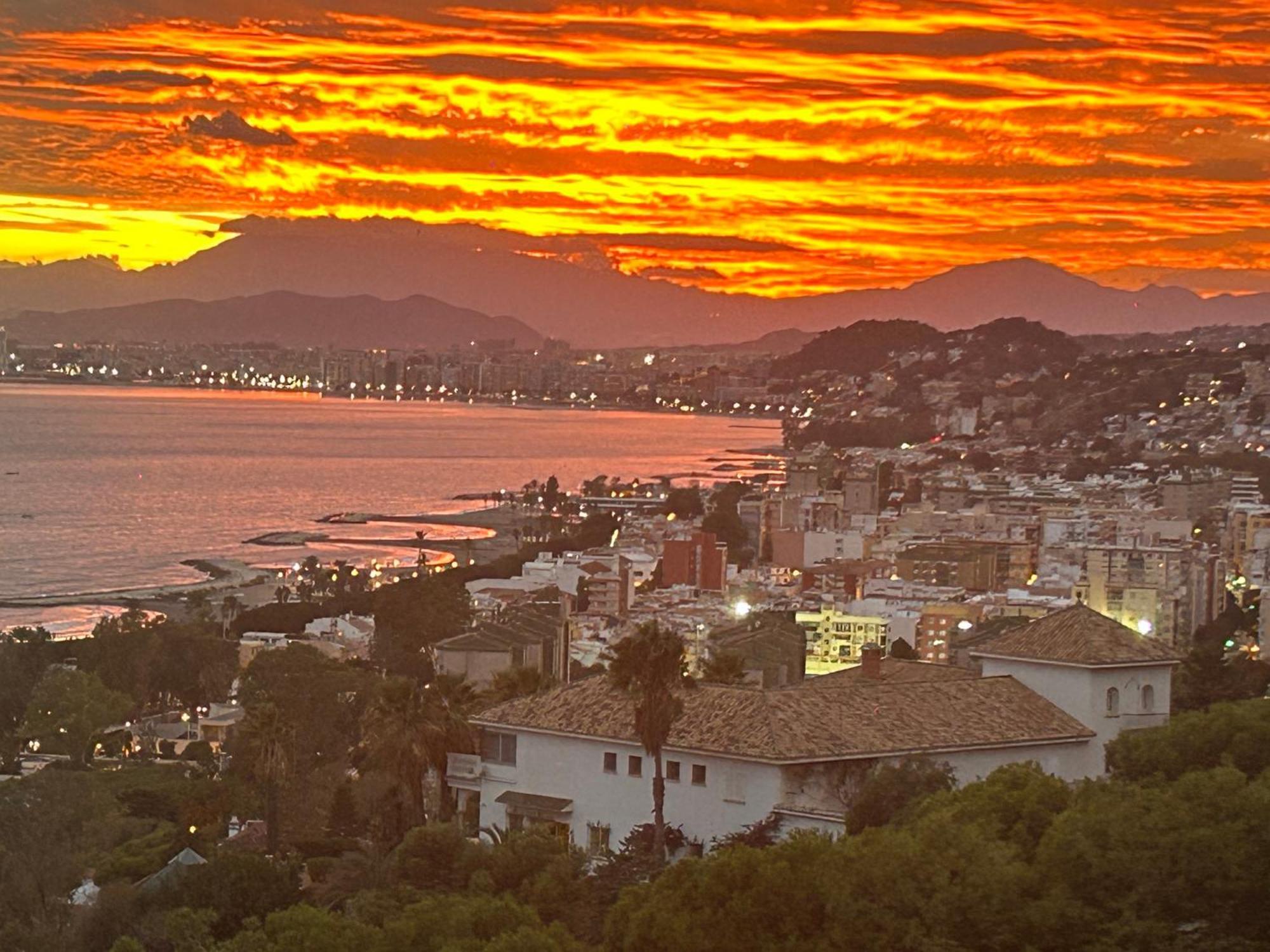 Marvellous Malaga Mediterranean And Mountain Views المظهر الخارجي الصورة